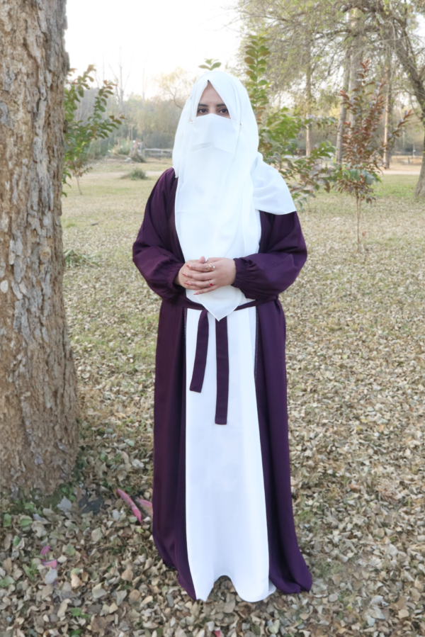 Layla-Plumb Abaya