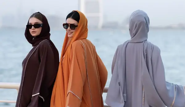 Best Abaya Color and Styles for Every Skin Tone 1 Best Abaya Color and Styles for Every Skin Tone