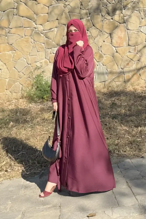 Zainab Maroon abaya