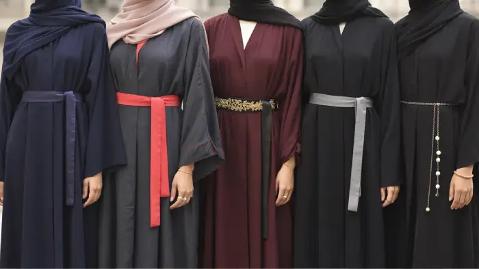Belt Abaya Design: Trendy Abaya with Belt Styles for Modern Women 4 Seasonal Styling