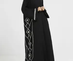 Embroidered Abaya for Women – Elegant Designs in Pakistan 7 Side Panel Embroidery